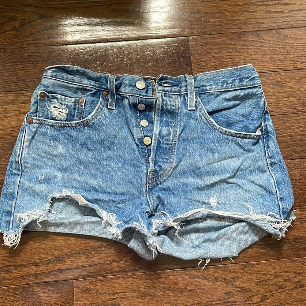 Levi dark wash jean shorts